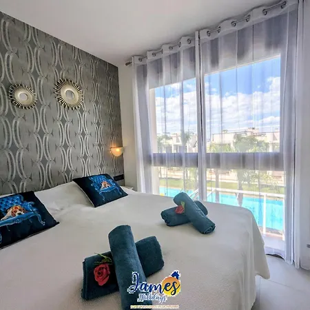 Sunny 2 Bed Retreat With Pool View Lb86 Apartment Torrevieja